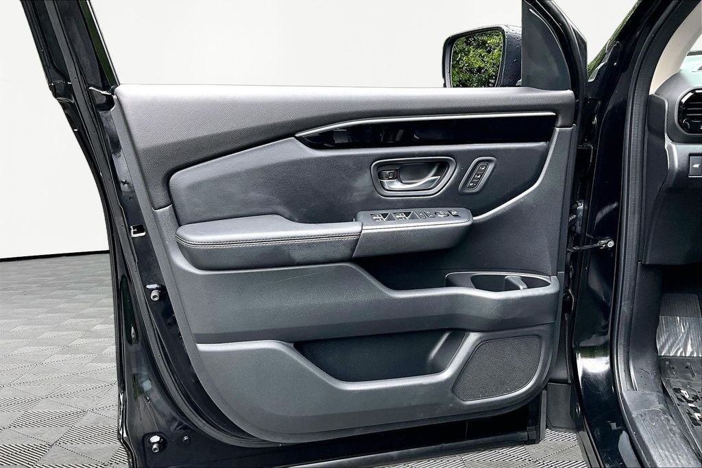 2023 Honda Pilot EX-L 8 Passenger