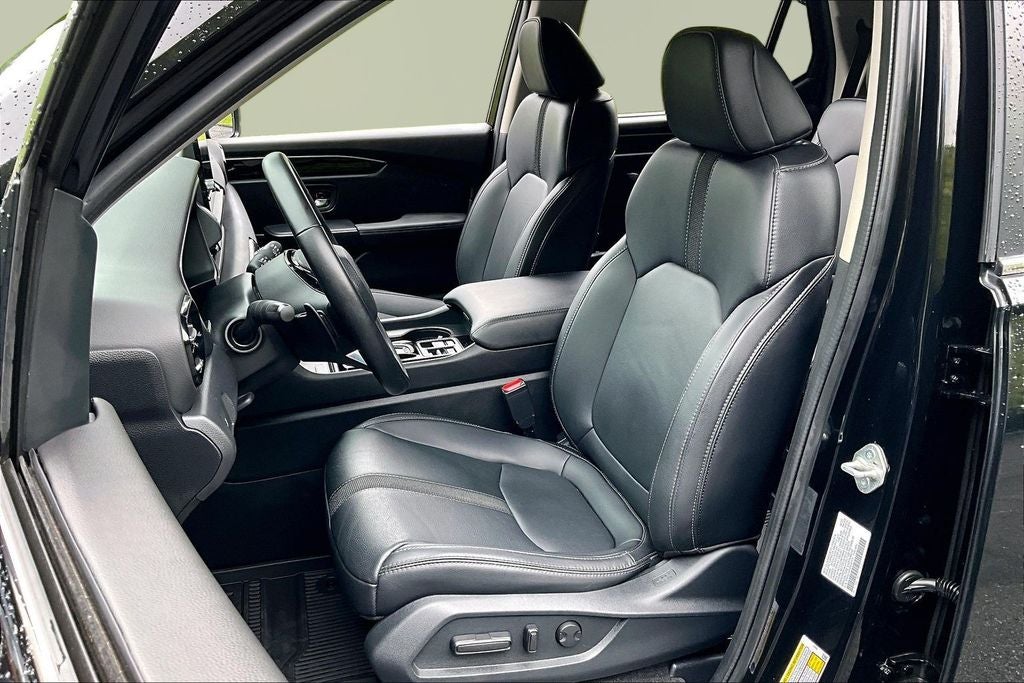 2023 Honda Pilot EX-L 8 Passenger