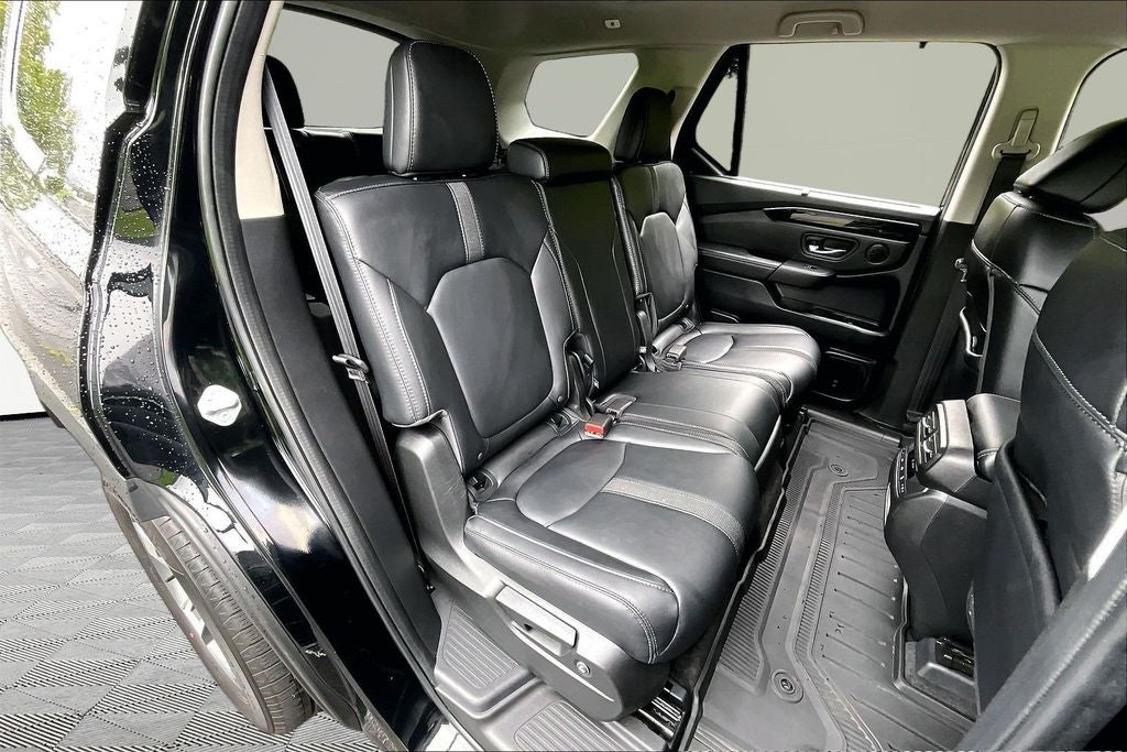 2023 Honda Pilot EX-L 8 Passenger