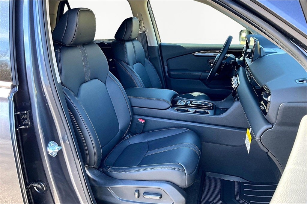 2025 Honda Pilot Touring