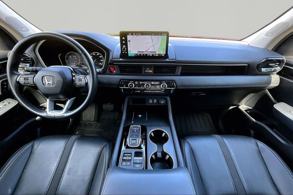 2025 Honda Pilot Touring