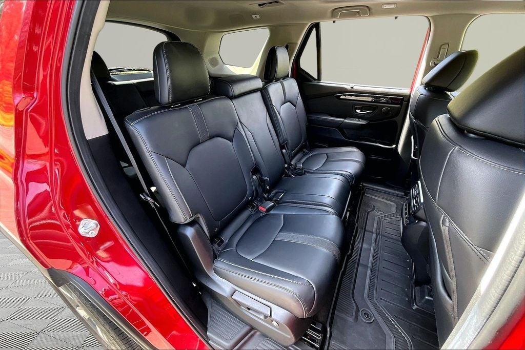 2025 Honda Pilot Touring