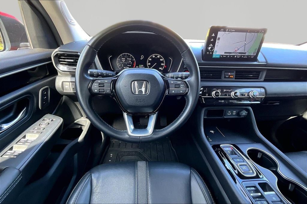 2025 Honda Pilot Touring
