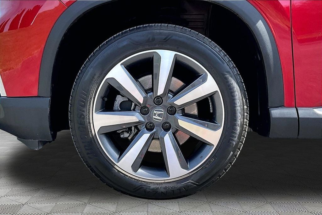 2025 Honda Pilot Touring