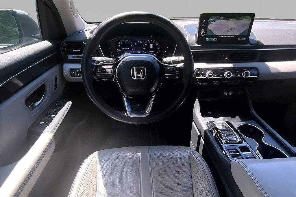2023 Honda Pilot Elite