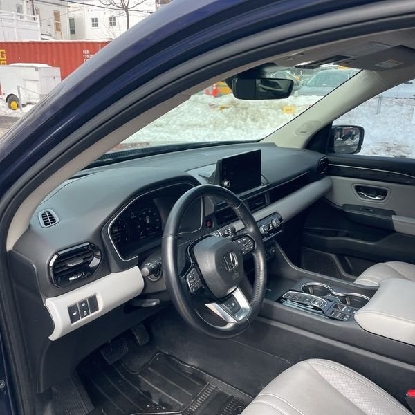 2023 Honda Pilot Elite