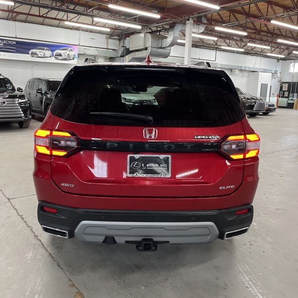 2023 Honda Pilot Elite