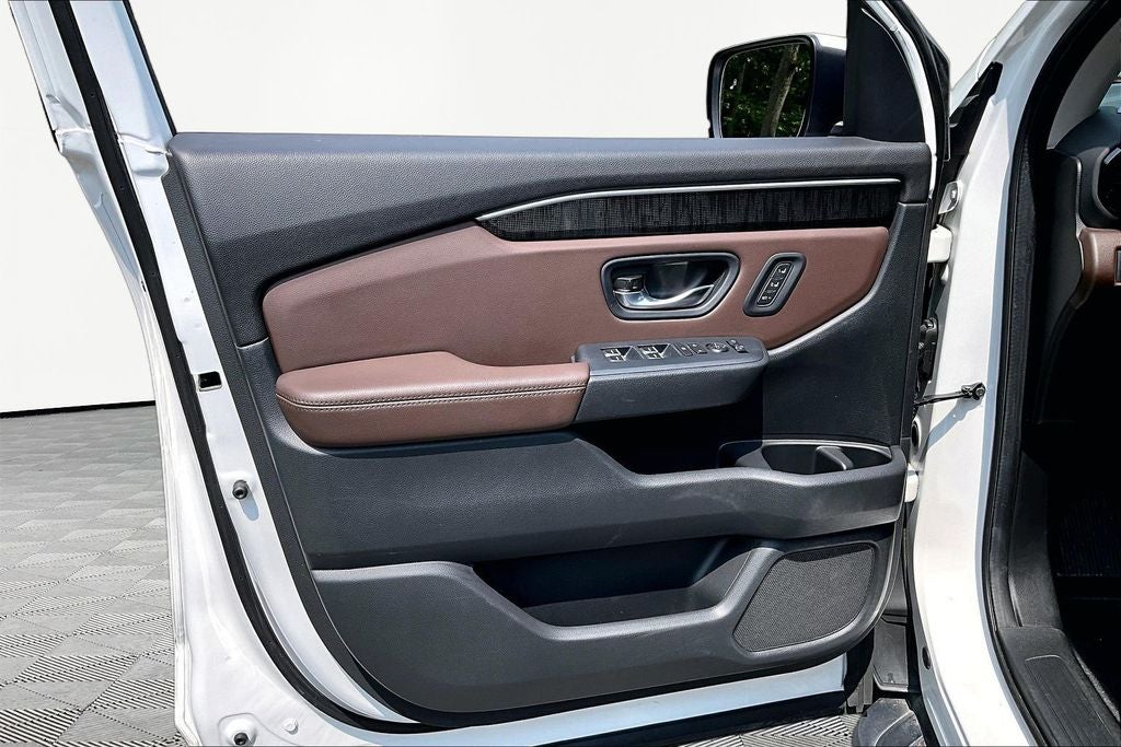 2024 Honda Pilot Elite - Photo 23