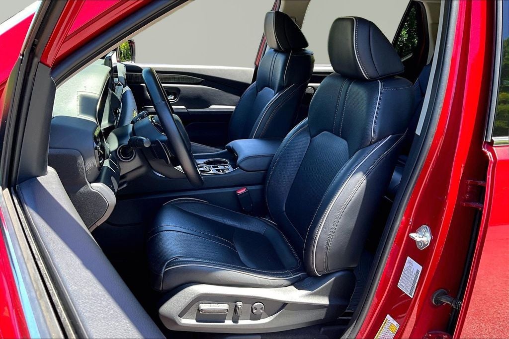 2023 Honda Pilot Elite