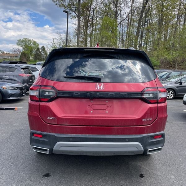 2023 Honda Pilot Elite