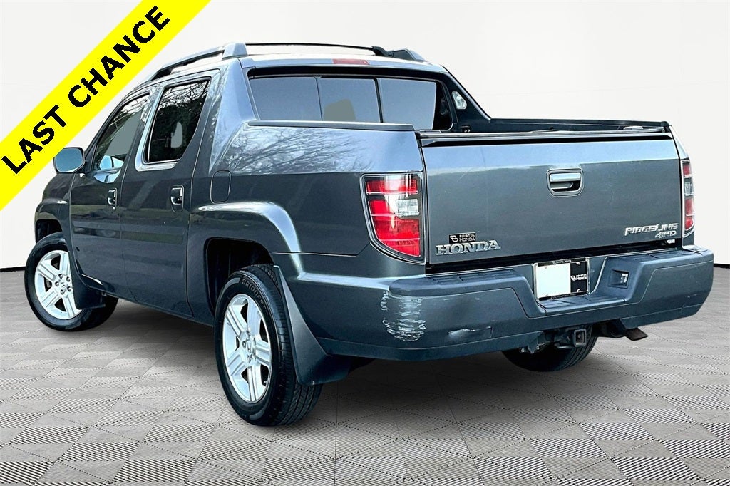 2012 Honda Ridgeline - Image 2