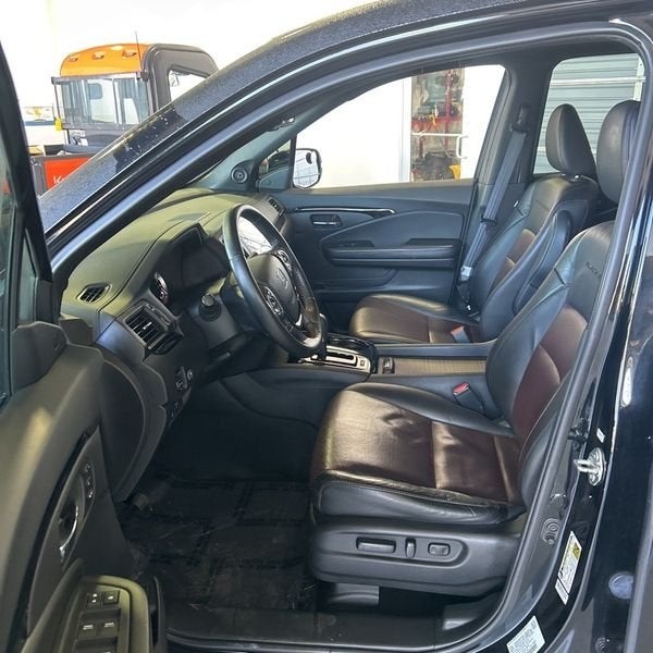 2017 Honda Ridgeline Black Edition