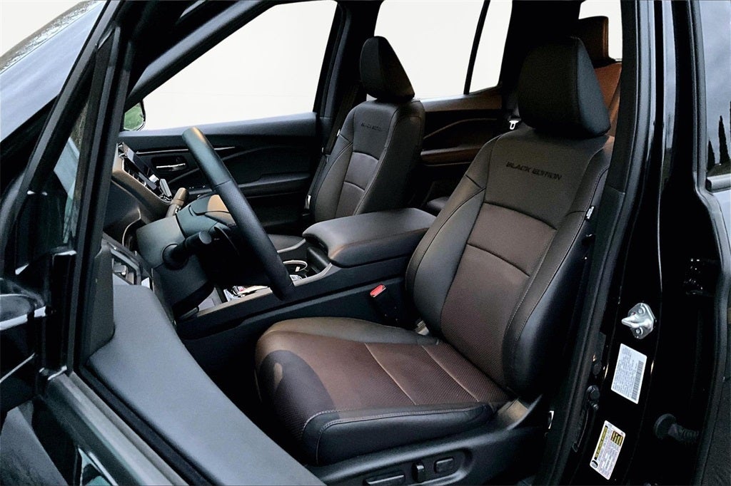 2024 Honda Ridgeline Black Edition