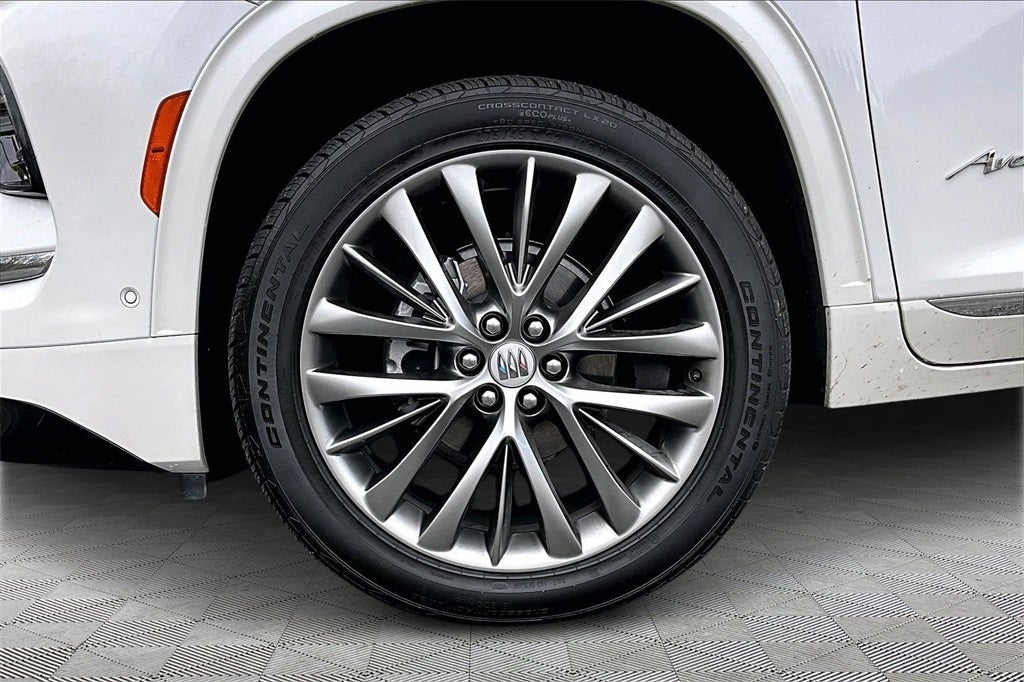 2025 Buick Enclave Avenir