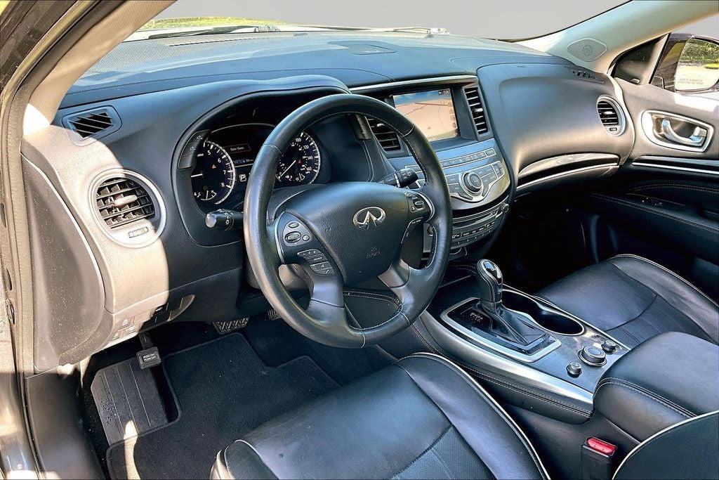 2019 INFINITI QX60 LUXE