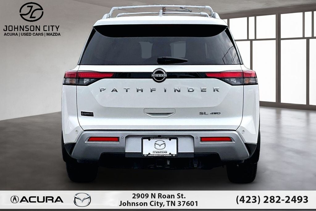 2023 Nissan Pathfinder SL