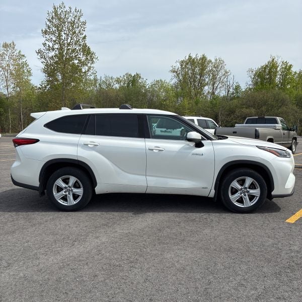 2021 Toyota Highlander Hybrid LE