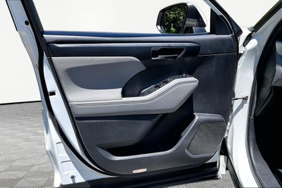 2021 Toyota Highlander Hybrid LE