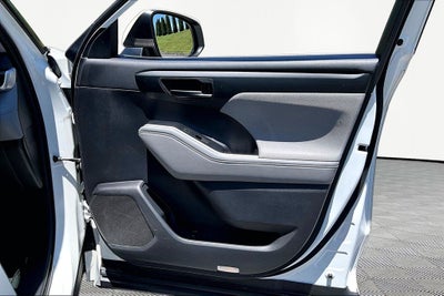 2021 Toyota Highlander Hybrid LE