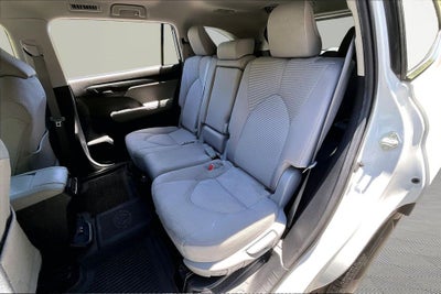 2021 Toyota Highlander Hybrid LE
