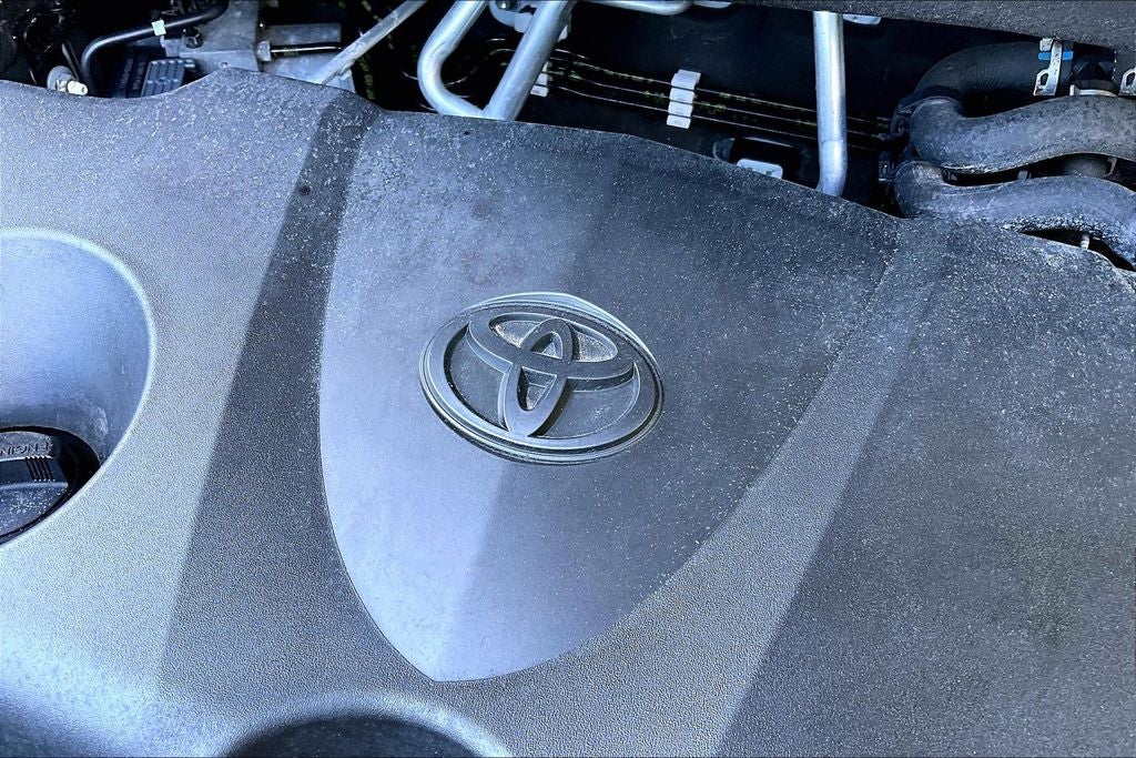 2021 Toyota Highlander Hybrid LE