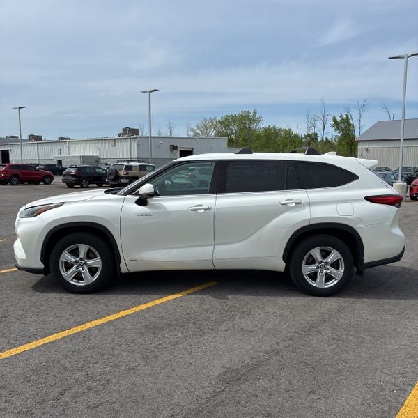 2021 Toyota Highlander Hybrid LE