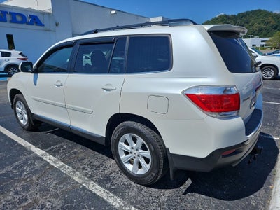 2012 Toyota Highlander SE