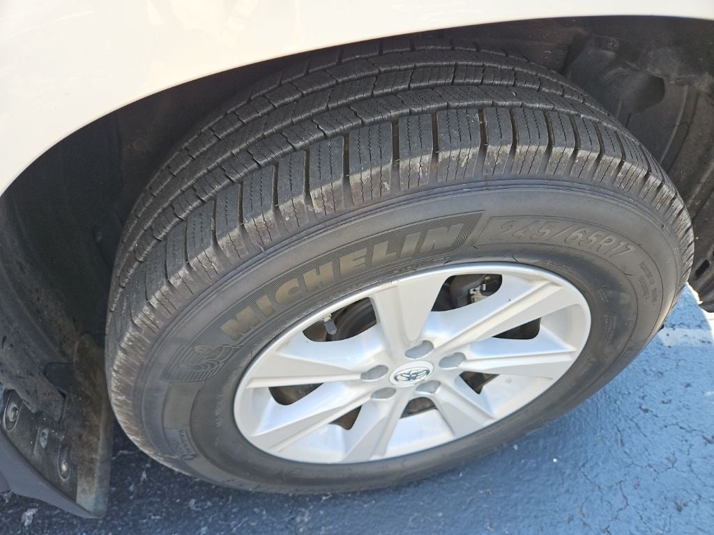 2012 Toyota Highlander SE