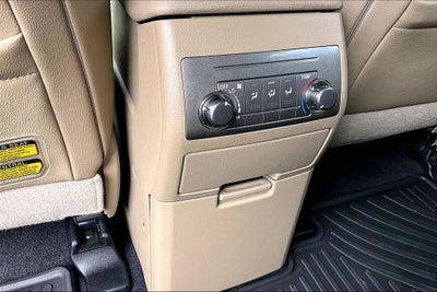 2012 Toyota Highlander SE