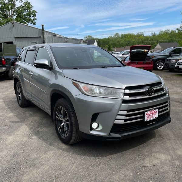 2017 Toyota Highlander LE Plus 4x4 V6's photo