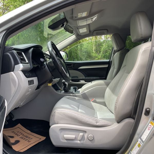 2017 Toyota Highlander LE Plus