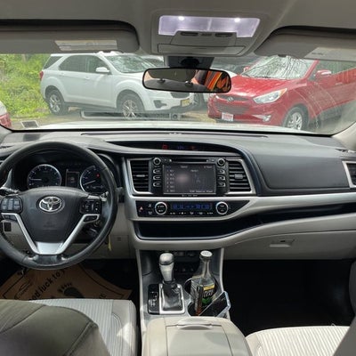 2017 Toyota Highlander LE Plus