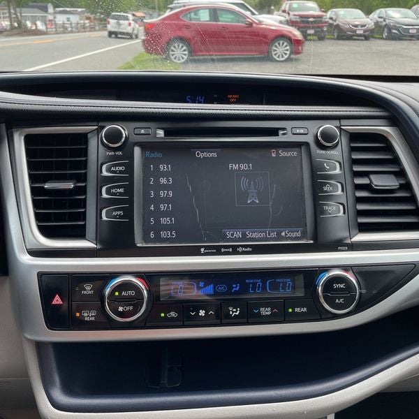 2017 Toyota Highlander LE Plus