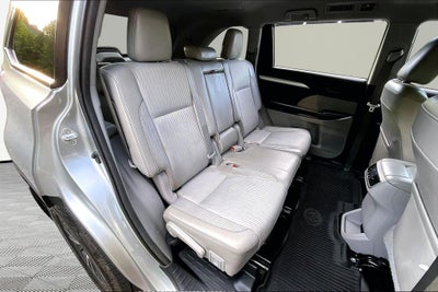 2017 Toyota Highlander LE Plus