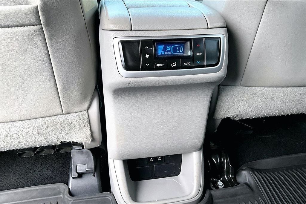 2017 Toyota Highlander LE Plus
