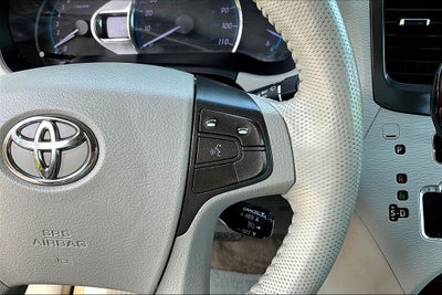 2013 Toyota Sienna Limited 7 Passenger