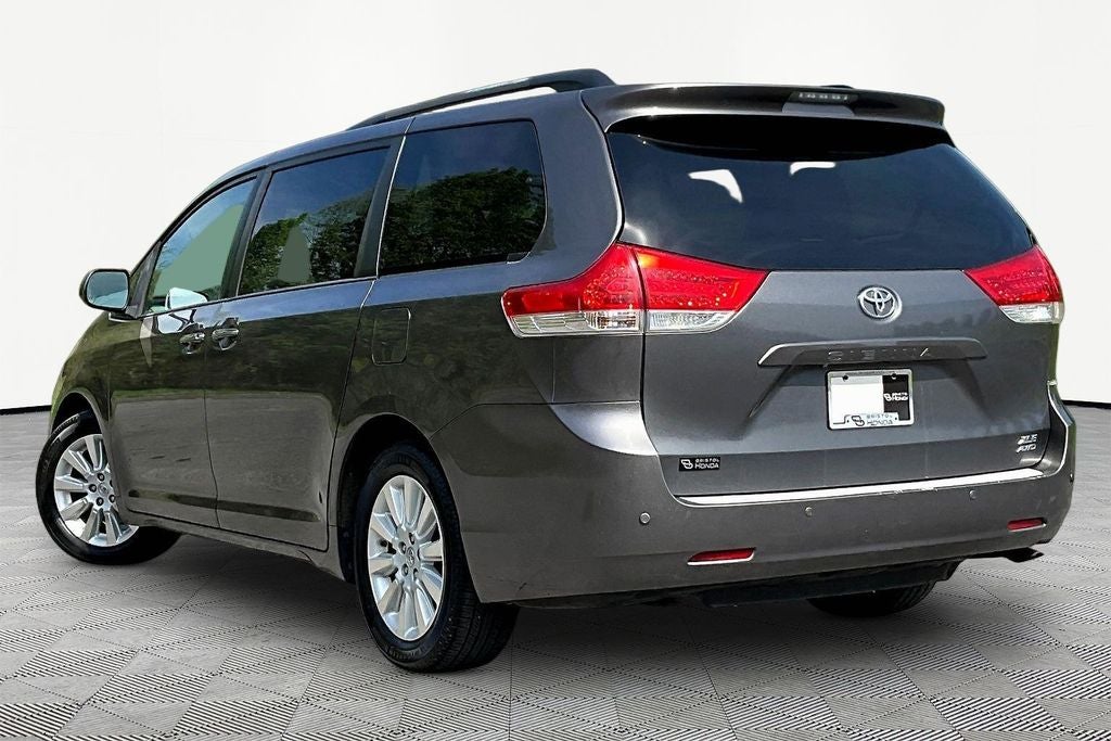 2013 Toyota Sienna Limited 7 Passenger