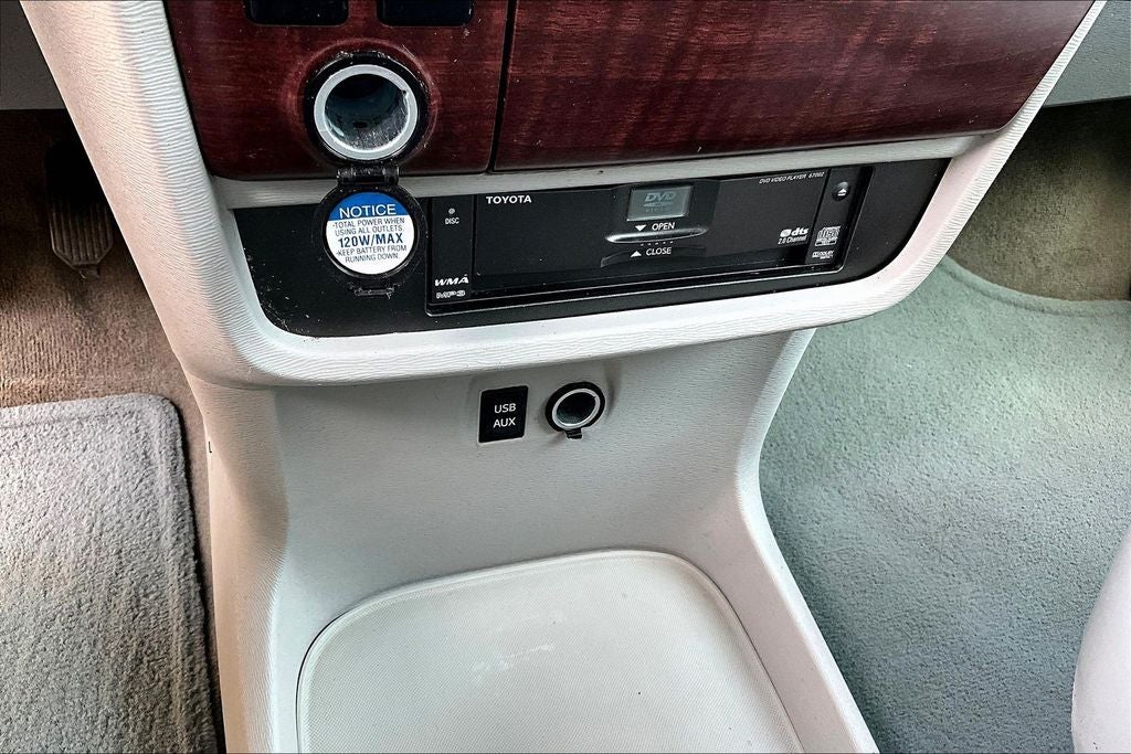 2013 Toyota Sienna Limited 7 Passenger