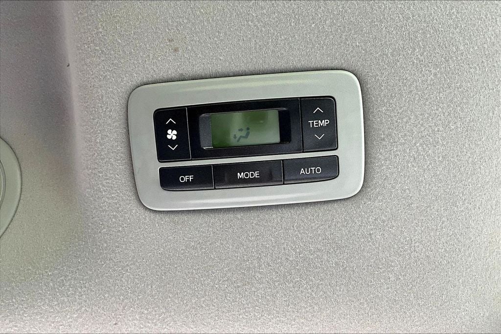 2013 Toyota Sienna Limited 7 Passenger