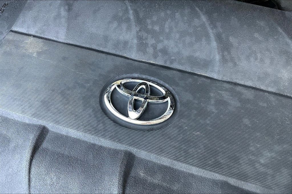 2013 Toyota Sienna Limited 7 Passenger