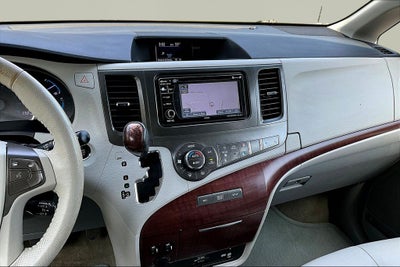 2013 Toyota Sienna Limited 7 Passenger