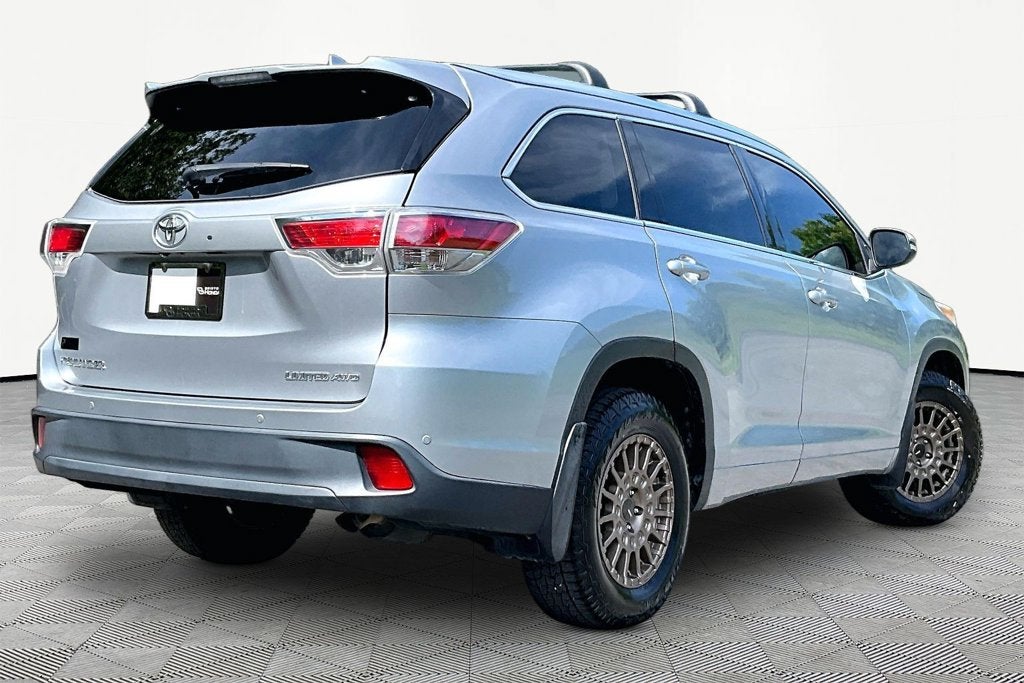 2015 Toyota Highlander Limited Platinum V6