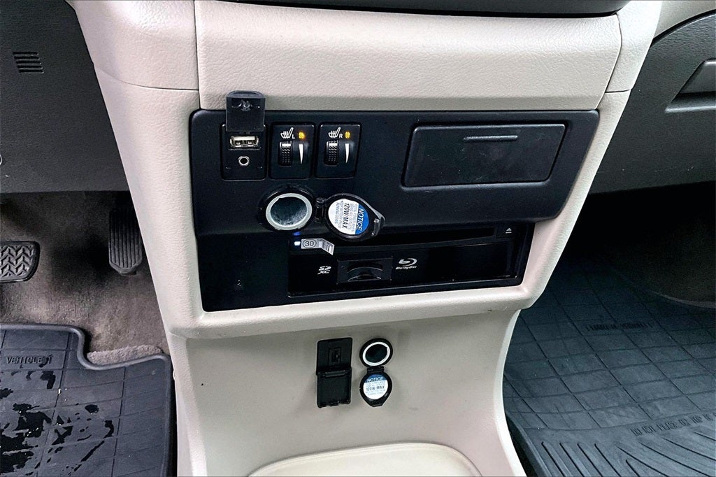 2017 Toyota Sienna XLE Premium 7 Passenger