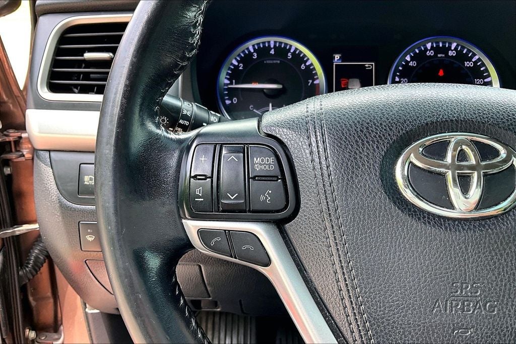 2017 Toyota Highlander Limited