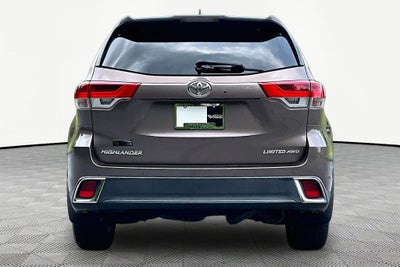 2017 Toyota Highlander Limited