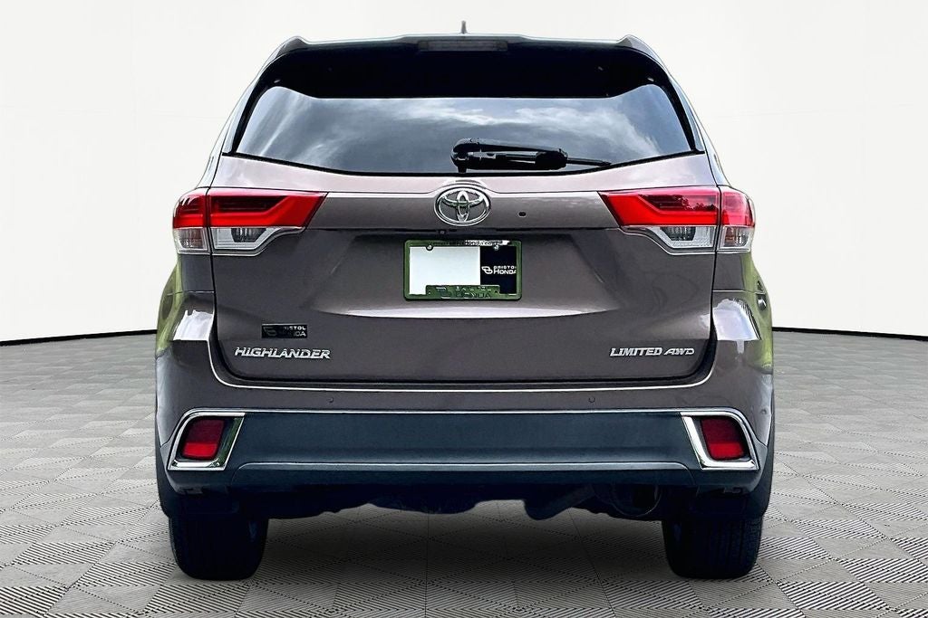2017 Toyota Highlander Limited