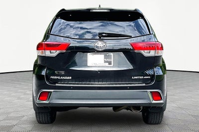 2017 Toyota Highlander Limited
