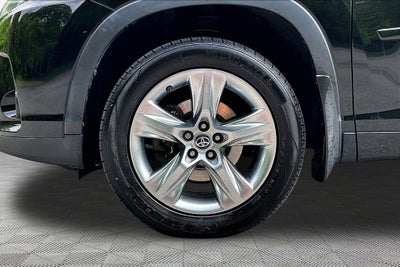 2017 Toyota Highlander Limited