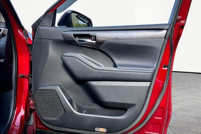 2020 Toyota Highlander Platinum