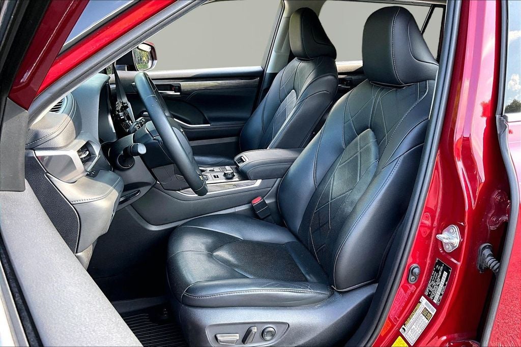 2020 Toyota Highlander Platinum